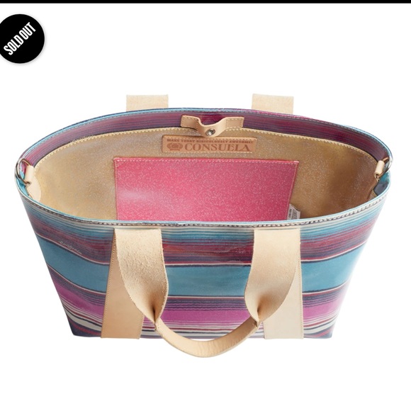 Consuela - Thelma Carryall was crafted with versatility in mind. - Picture 7 of 7